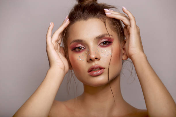 How to Apply Smokey Eyes Makeup Step by Step