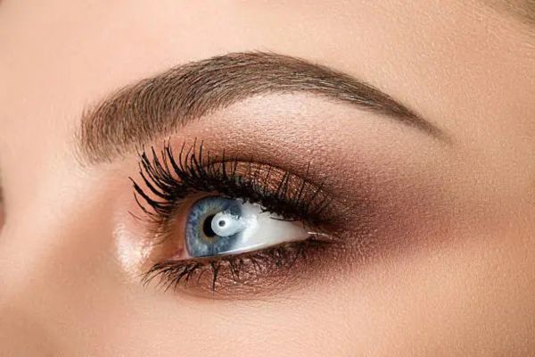 How to Apply Smokey Eyes Makeup Step by Step