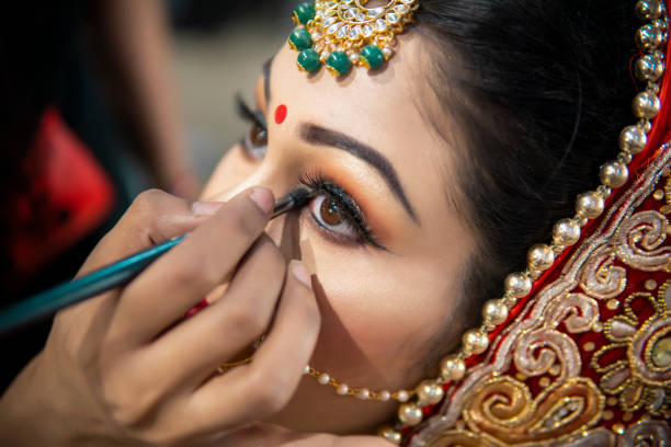 Difference Between Airbrush and HD Makeup