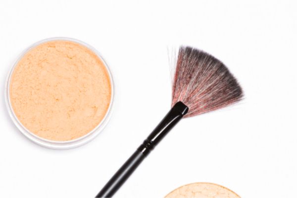 Different Types of Makeup Brushes