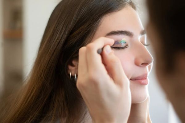 Eye Makeup for Different Types of Eyes