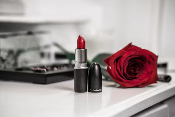 How to Make Lipstick at Home