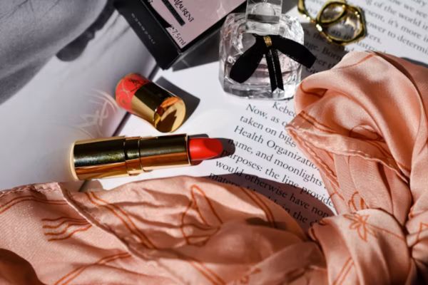 How to Make Lipstick at Home