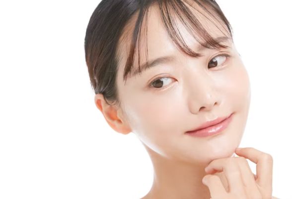 How to Get Korean Glass Skin Naturally at Home