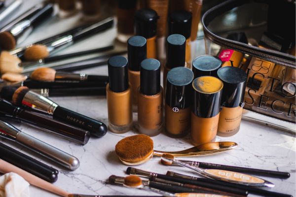Which Foundation Is Best for Oily Skin